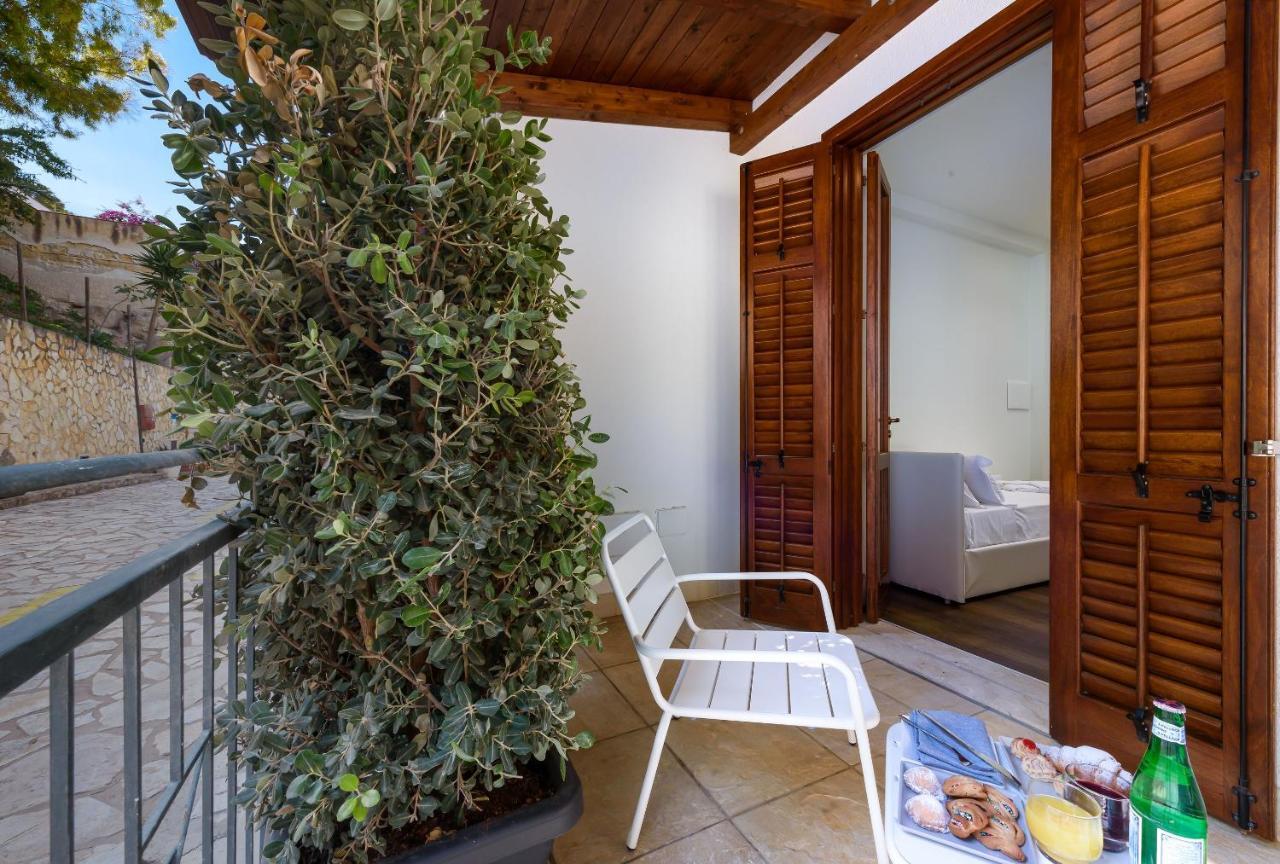 Albergo Auralba San Vito Lo Capo Exterior photo